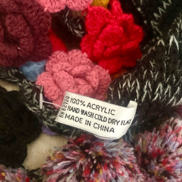 Anthro Rose Crocheted Flowers Knit Scarf with Pom Poms - Picture 6 of 9